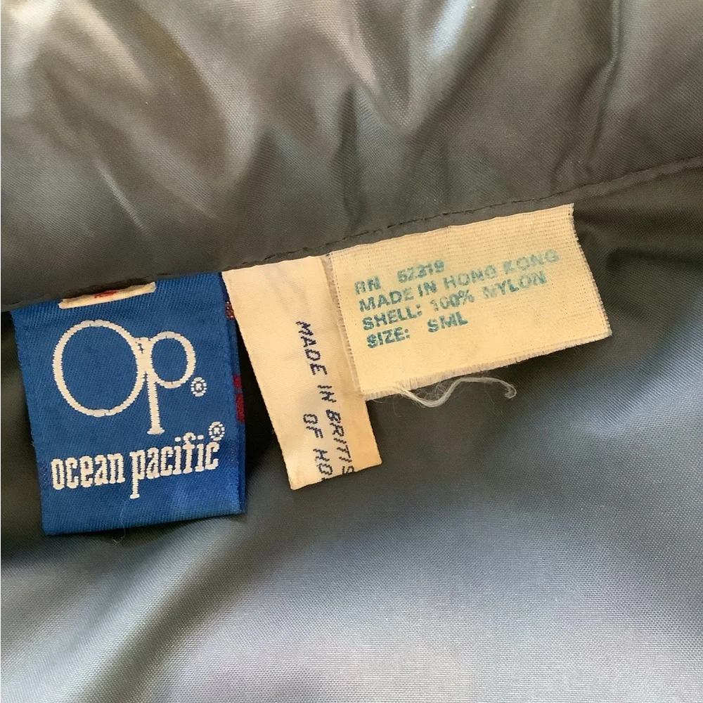 Vintage OP Windbreaker with Rainbow Stripes - Picture 6 of 6